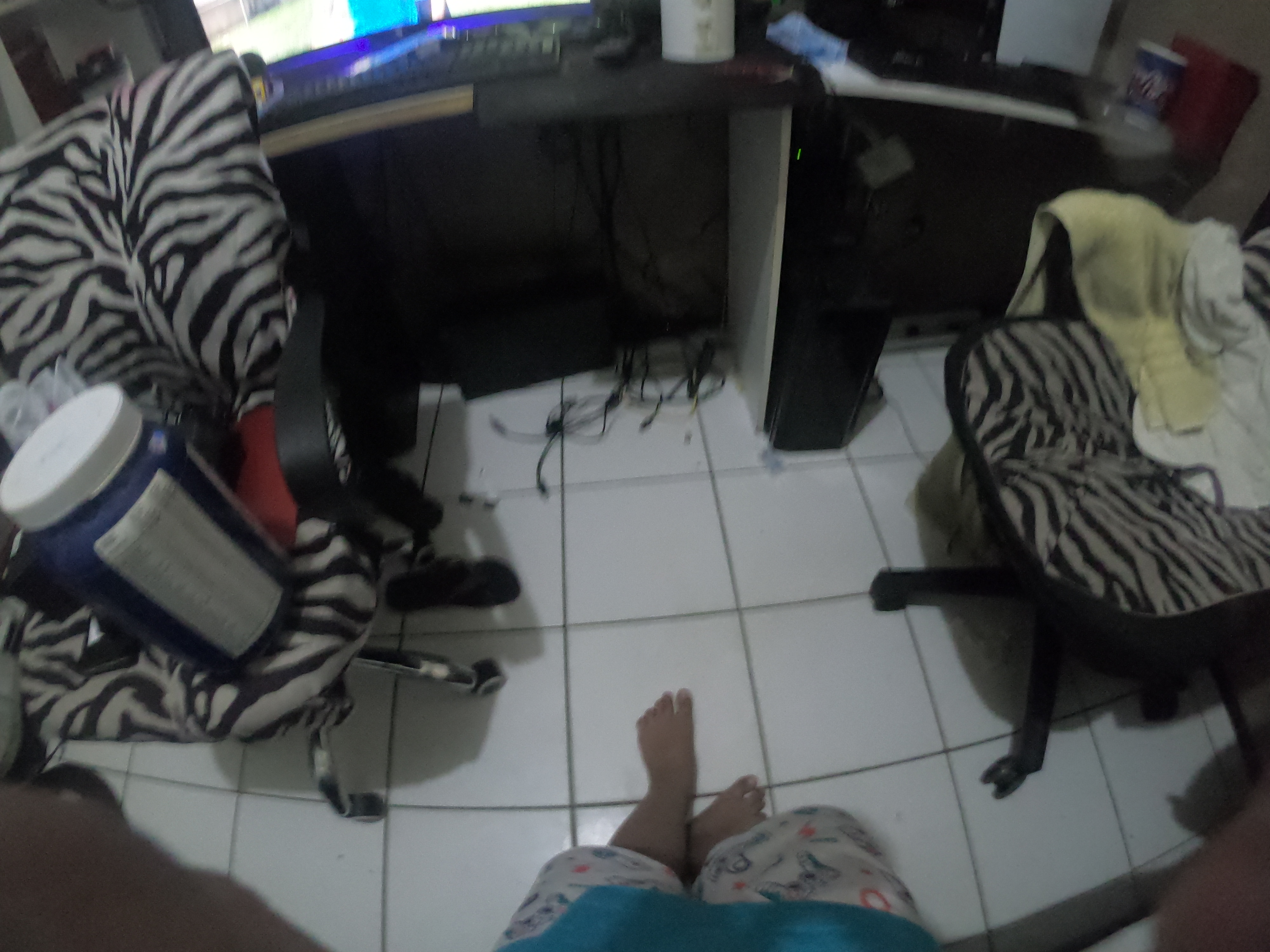http://images.introcdc.com/GoPro/Casa/G0018065.JPG