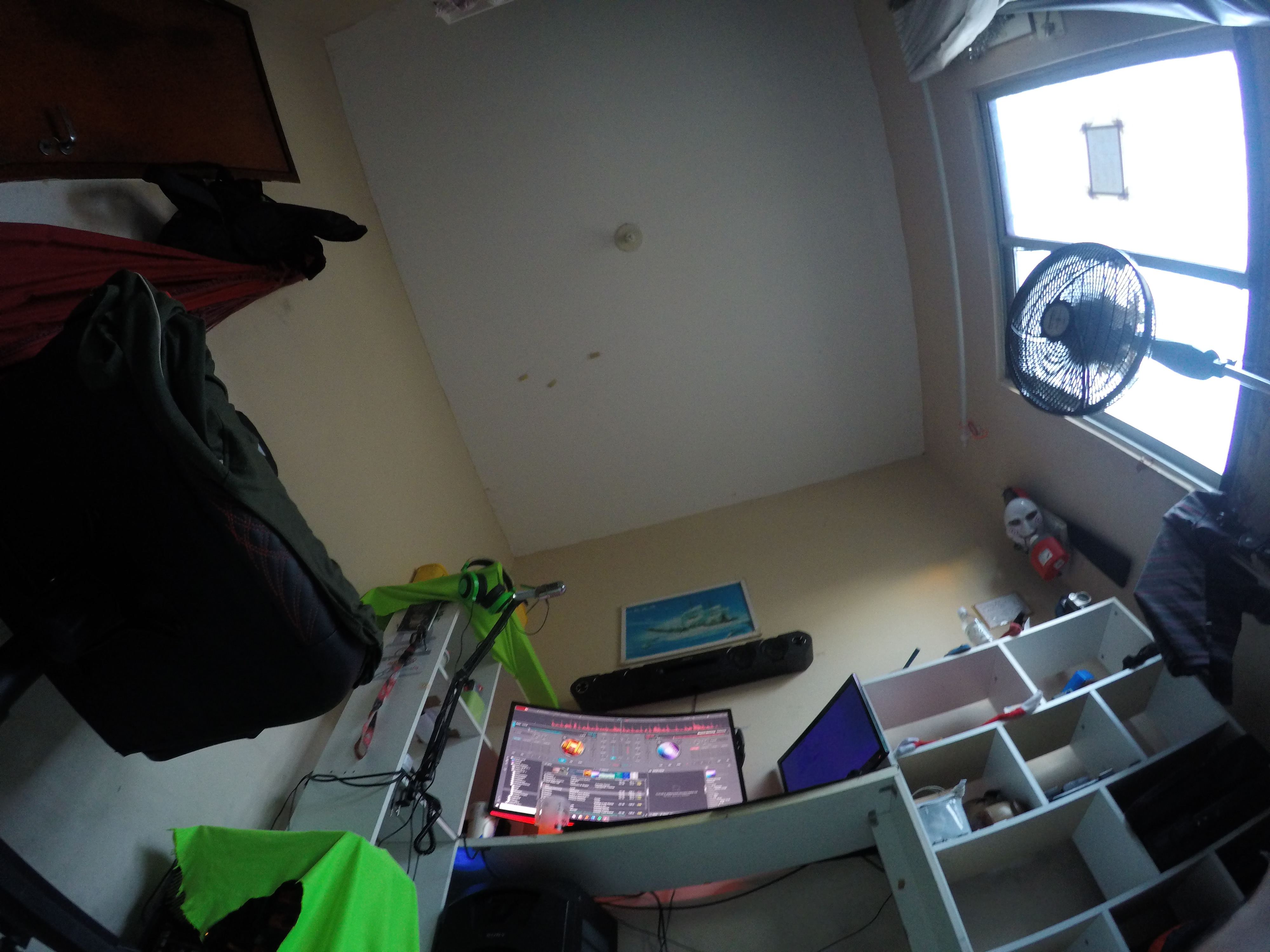 http://images.introcdc.com/GoPro/Casa/G0026952.JPG